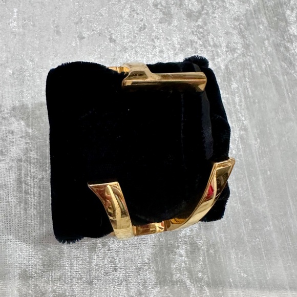 Saint Laurent YSL Monogram Gold Bracelet - Picture 9 of 14